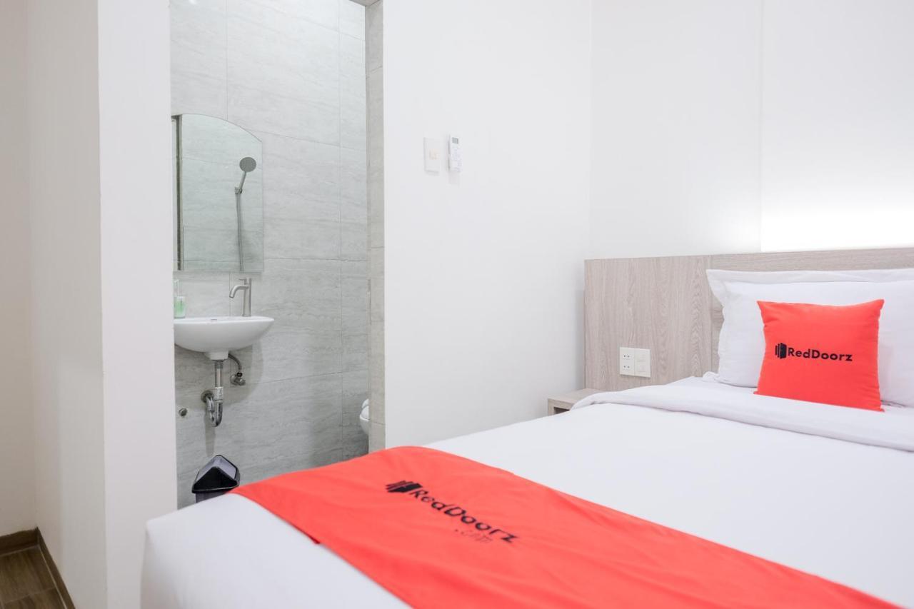 Reddoorz Plus @ Jalan Juanda Medan Luaran gambar