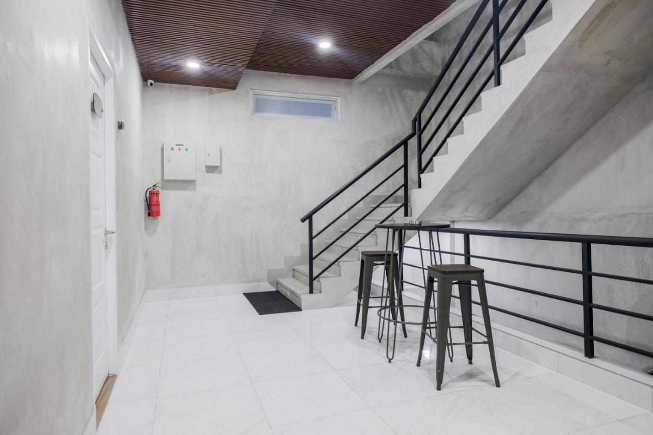 Reddoorz Plus @ Jalan Juanda Medan Luaran gambar