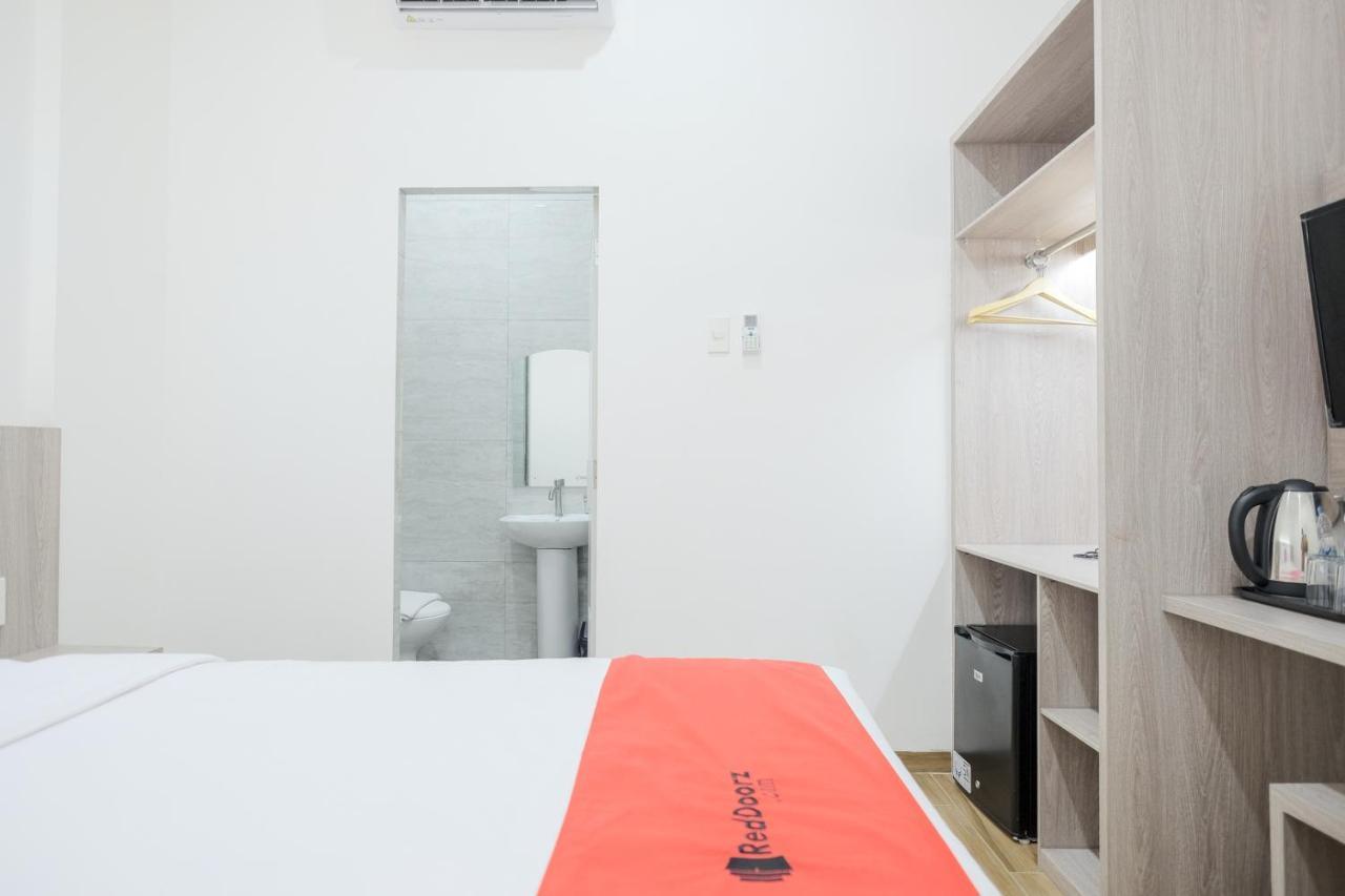 Reddoorz Plus @ Jalan Juanda Medan Luaran gambar